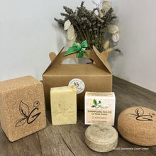 Charger l'image dans la galerie, Coffret cadeau 1Savon+1shampoing+2 écrins en liège savon et shampoing
