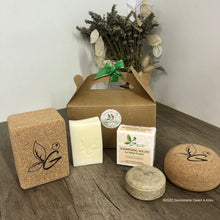 Charger l'image dans la galerie, Coffret cadeau 1Savon+1shampoing+2 écrins en liège savon et shampoing