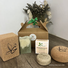 Charger l'image dans la galerie, Coffret cadeau 1Savon+1shampoing+2 écrins en liège savon et shampoing