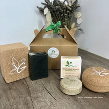 Charger l'image dans la galerie, Coffret cadeau 1Savon+1shampoing+2 écrins en liège savon et shampoing
