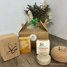 Charger l'image dans la galerie, Coffret cadeau 1Savon+1shampoing+2 écrins en liège savon et shampoing