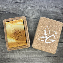 Charger l'image dans la galerie, Boite à savon en liège Gwen à Ailes